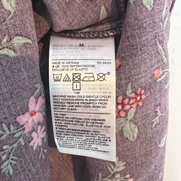 Old Navy Puff Sleeve Open Back Cottagecore Floral Print Maxi Dress - Picture 6 of 9